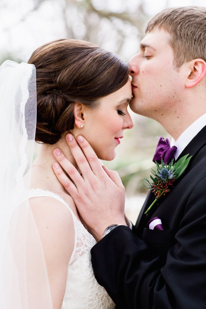 View More: http://cassandraeldridge.pass.us/kristin-and-patrick-married